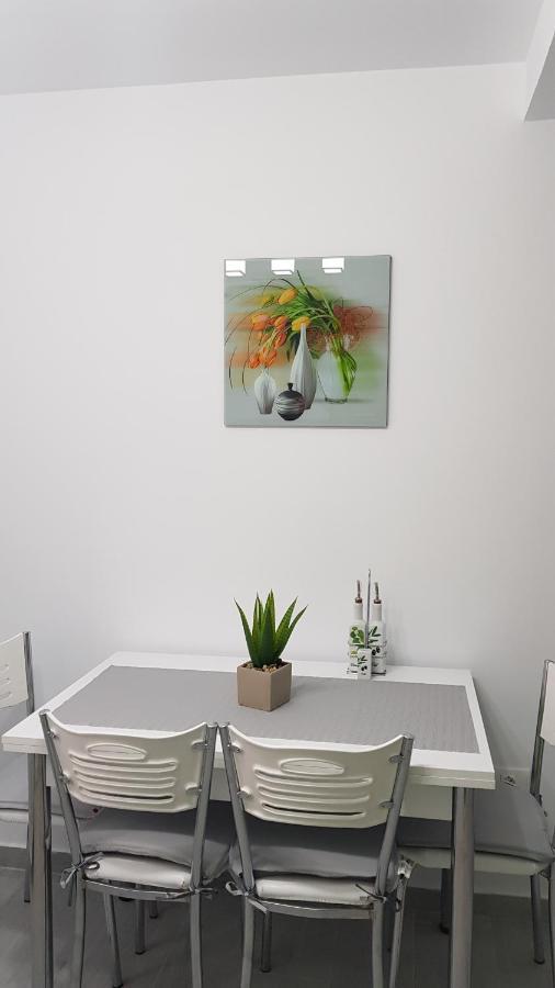 Nk47 Apartment Konstanca Kültér fotó